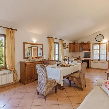 Holiday home La Querciola